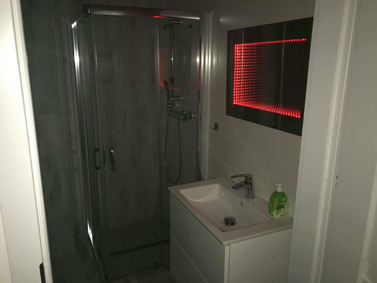 Apartament Blisko Starowki, Apartment Near To Old Town Gdańsk Buitenkant foto